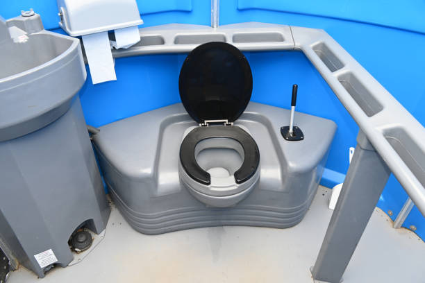 Portable Toilet Options We Offer in Alpine, CA